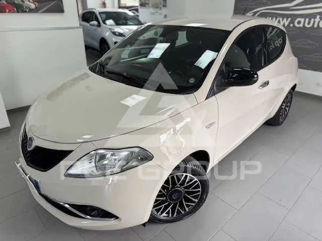 2019 Lancia YPSILON