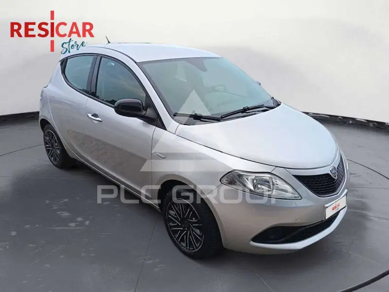 2019 Lancia YPSILON