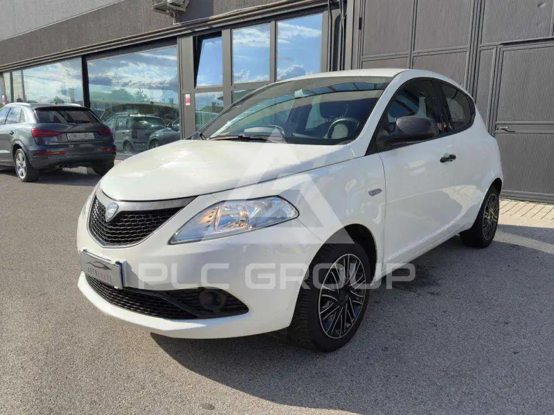 2019 Lancia YPSILON