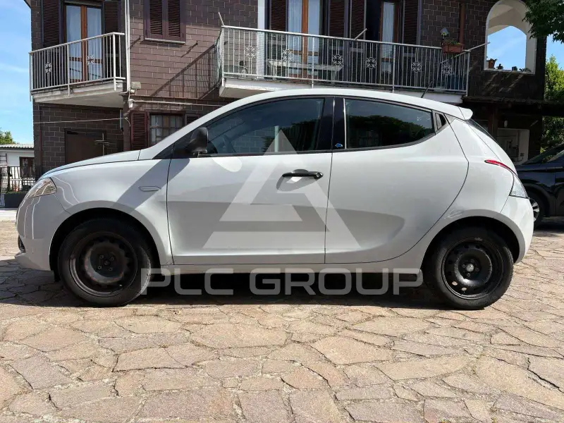 2019 Lancia YPSILON
