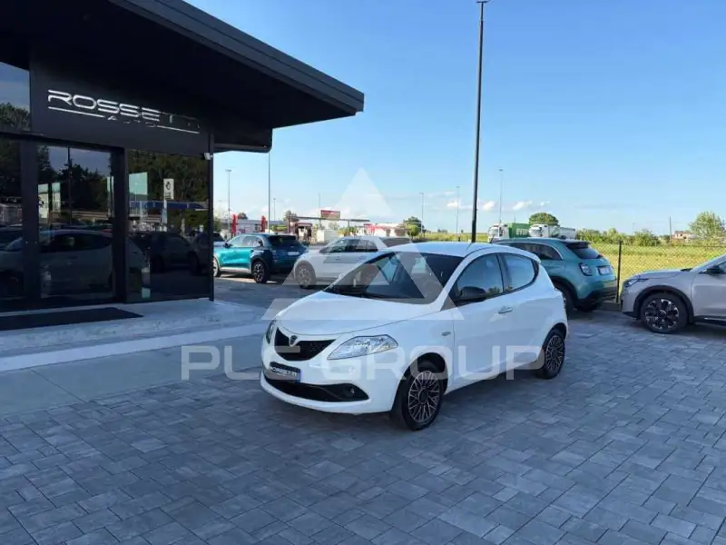 2019 Lancia YPSILON
