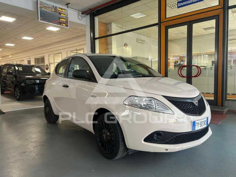 2019 Lancia YPSILON