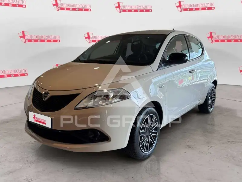 2019 Lancia YPSILON