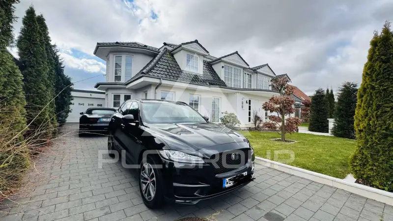 2019 Jaguar F-PACE