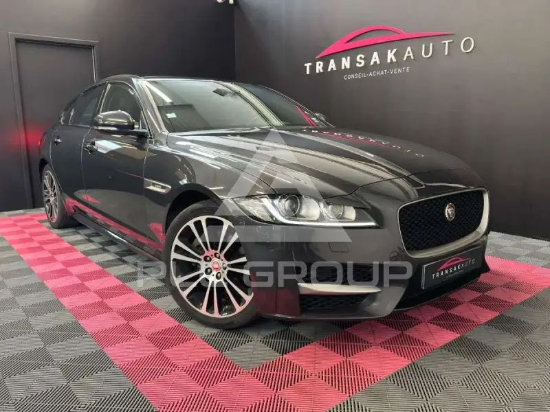 2019 Jaguar XF