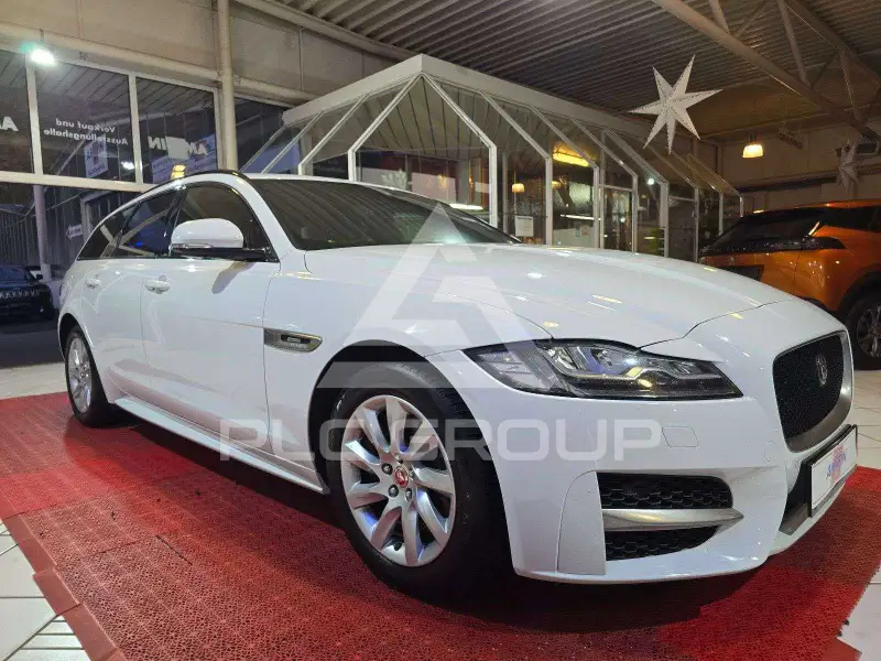 2019 Jaguar XF
