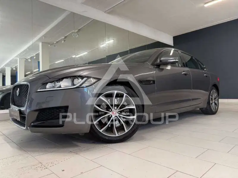 2019 Jaguar XF