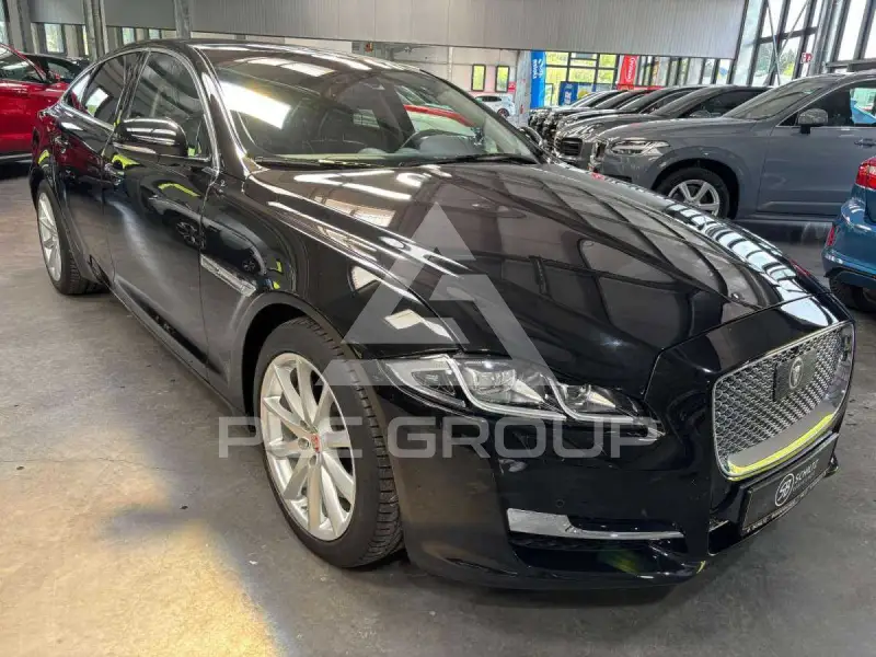 2019 Jaguar XJ