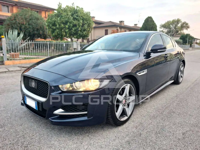 2019 Jaguar XE