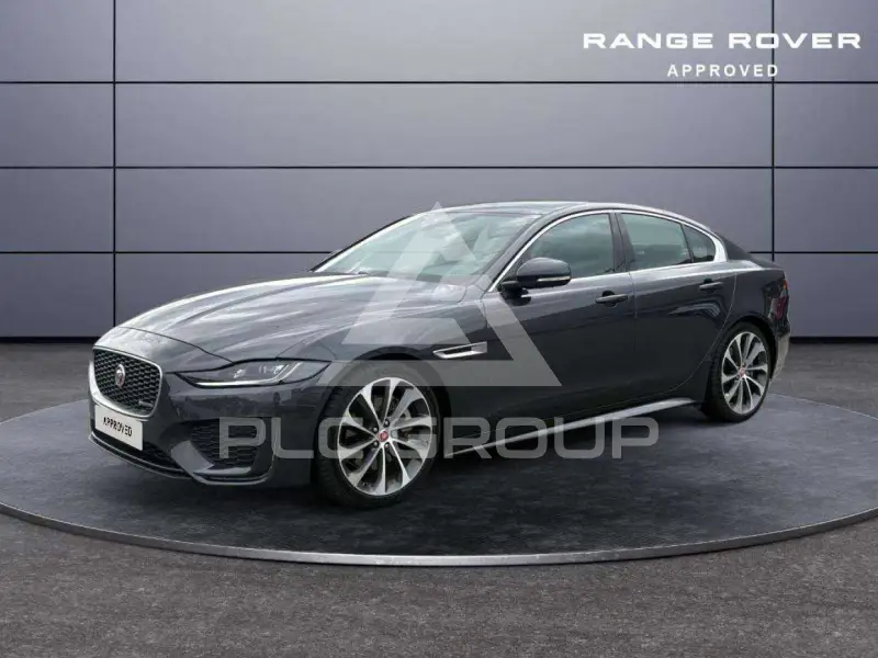 2019 Jaguar XE