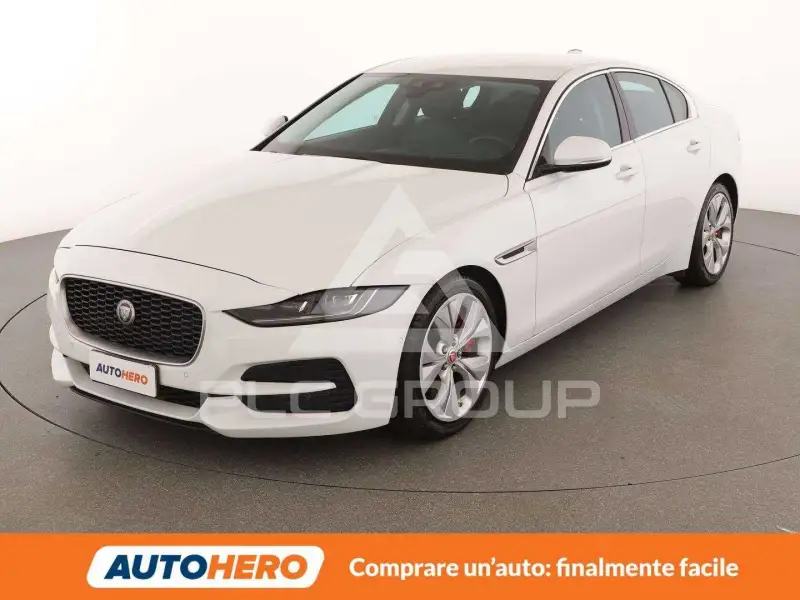 2019 Jaguar XE
