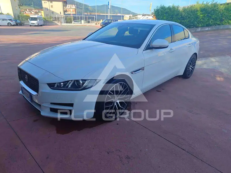 2019 Jaguar XE
