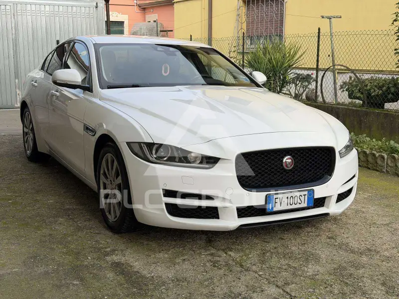2019 Jaguar XE