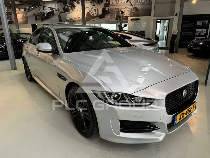 2019 Jaguar XE