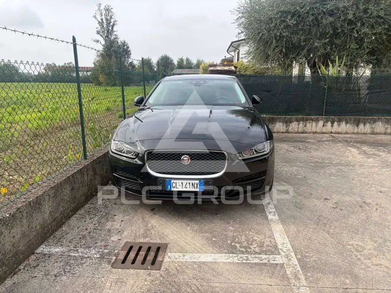 2019 Jaguar XE