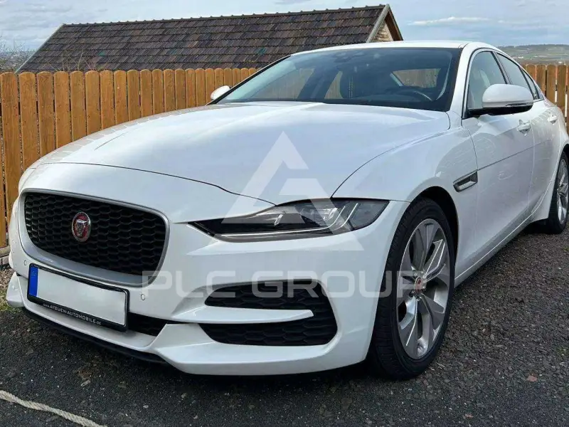 2019 Jaguar XE