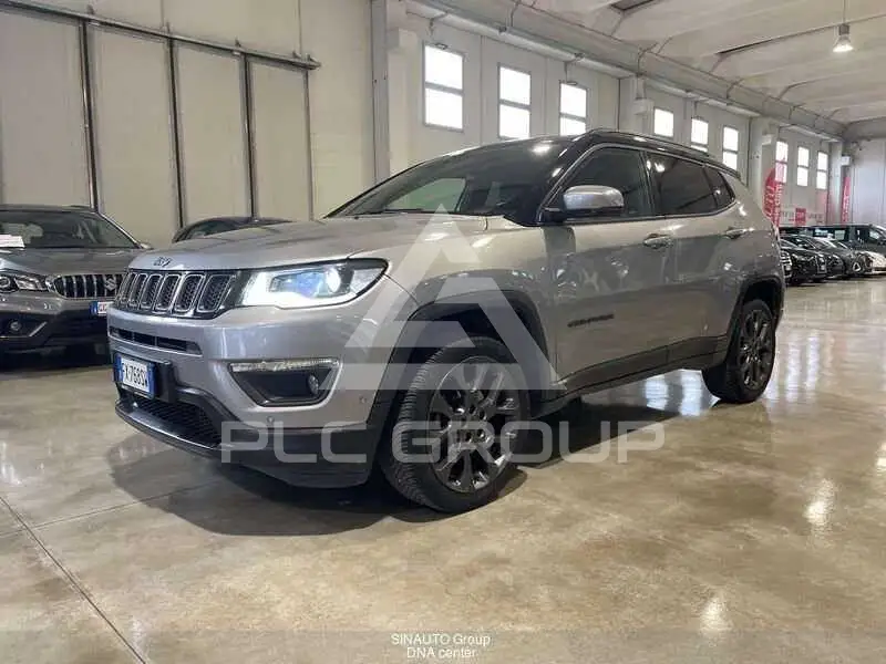 2019 Jeep COMPASS