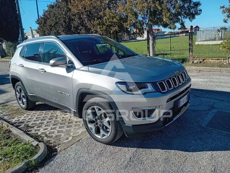 2019 Jeep COMPASS