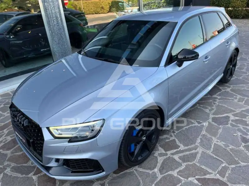 2019 Audi RS3