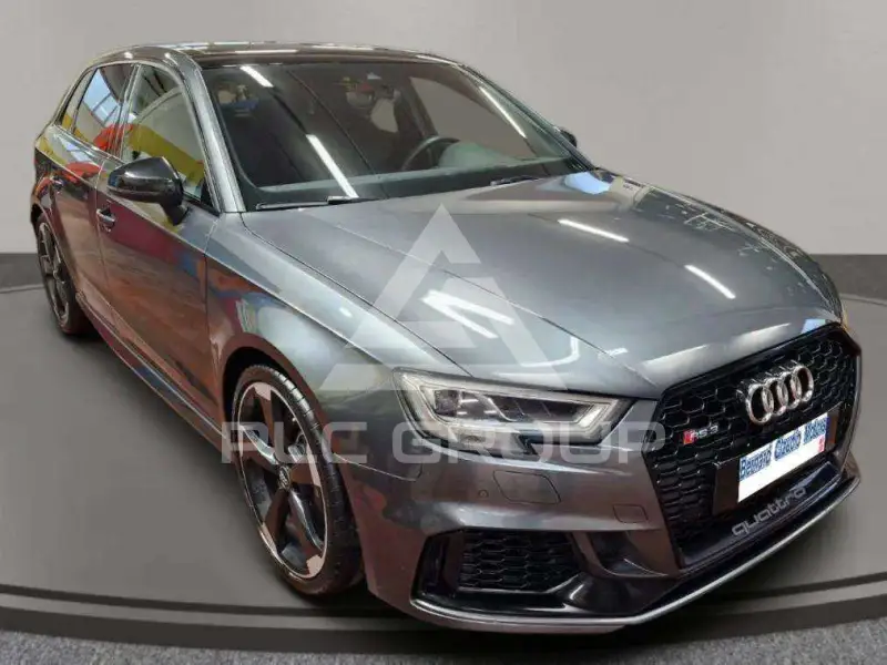 2019 Audi RS3