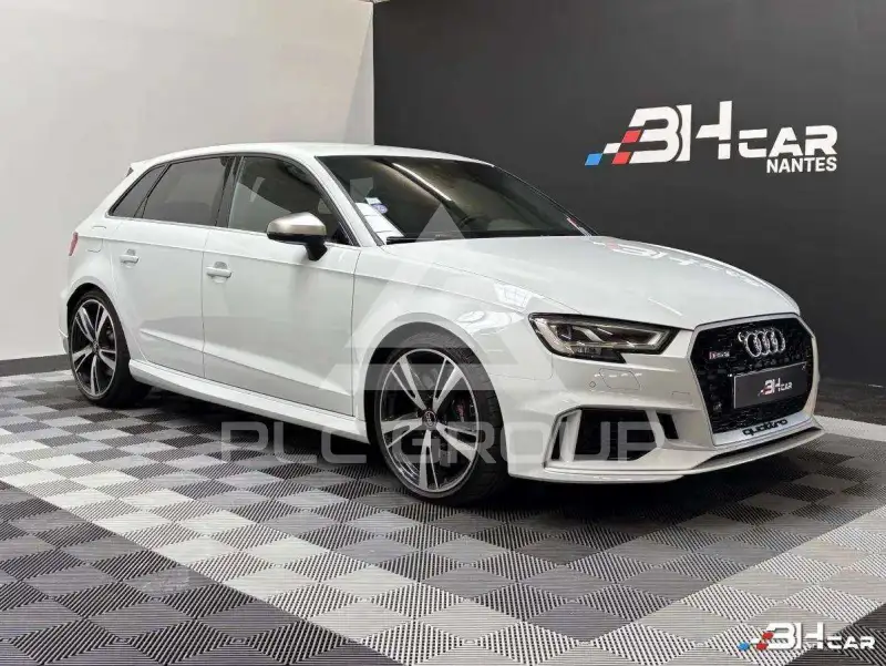 2019 Audi RS3