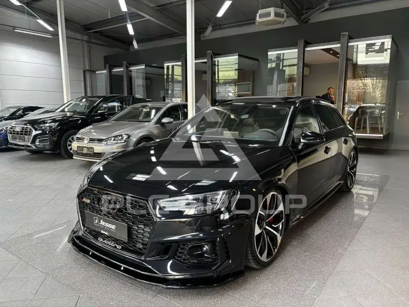 2019 Audi RS4