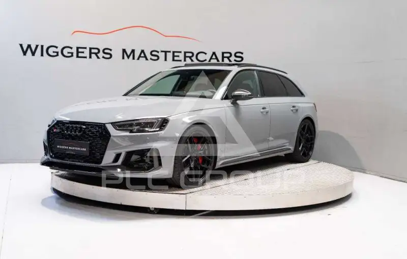 2019 Audi RS4