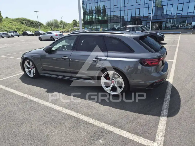 2019 Audi RS4