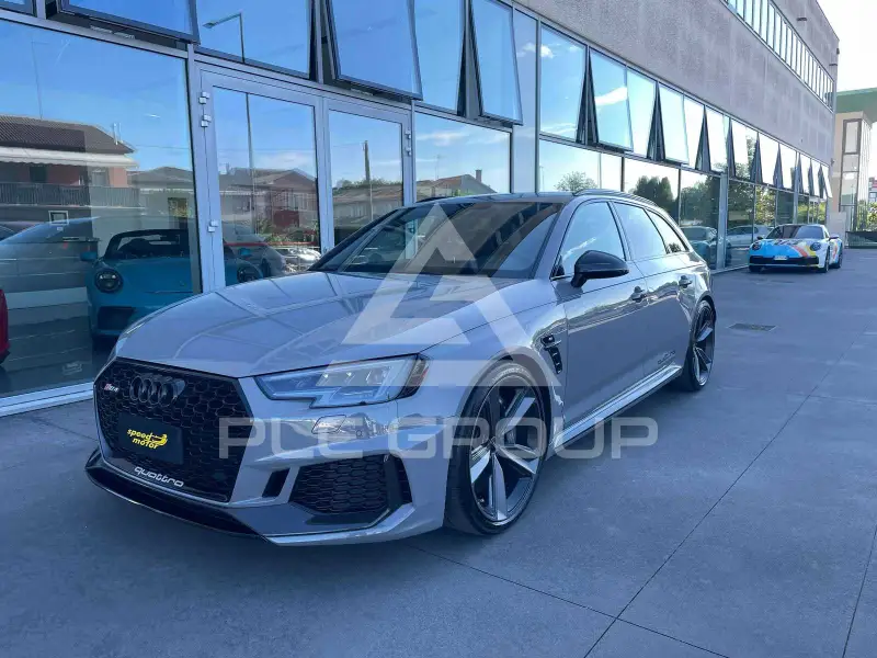 2019 Audi RS4