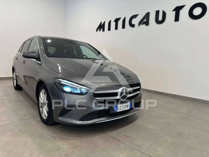 2019 Mercedes Benz B 200