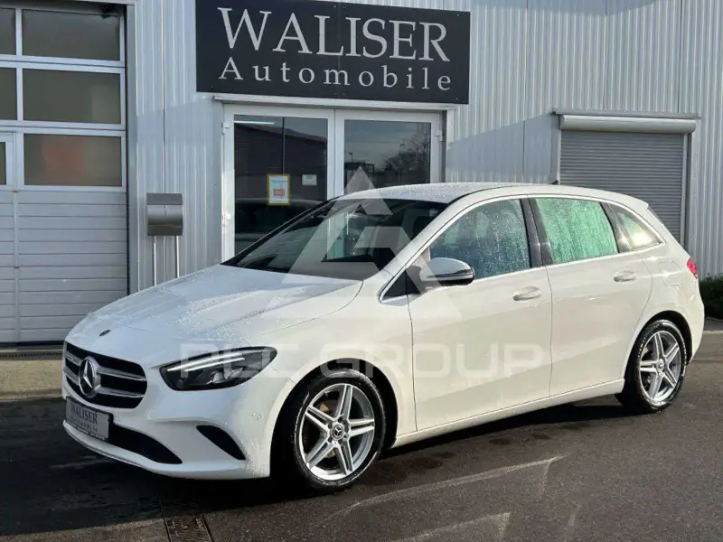 2019 Mercedes Benz B 200