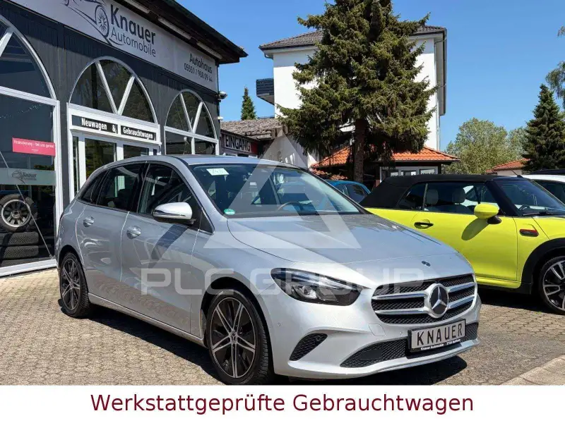 2019 Mercedes Benz B 200
