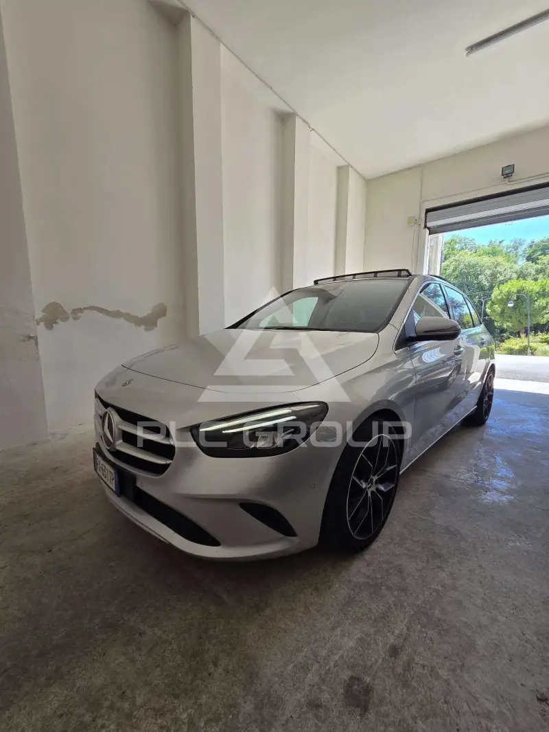 2019 Mercedes Benz B 200