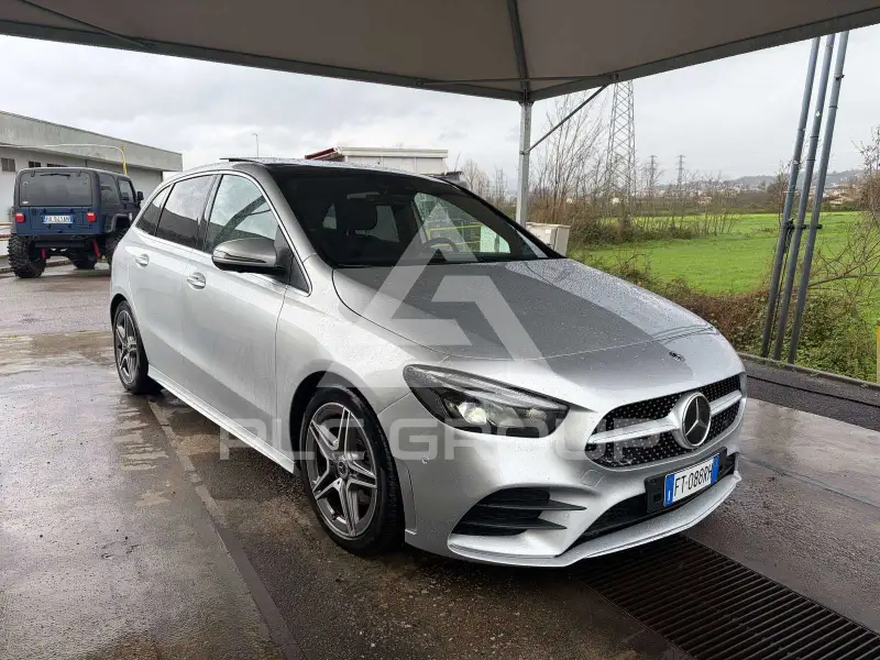 2019 Mercedes Benz B 200