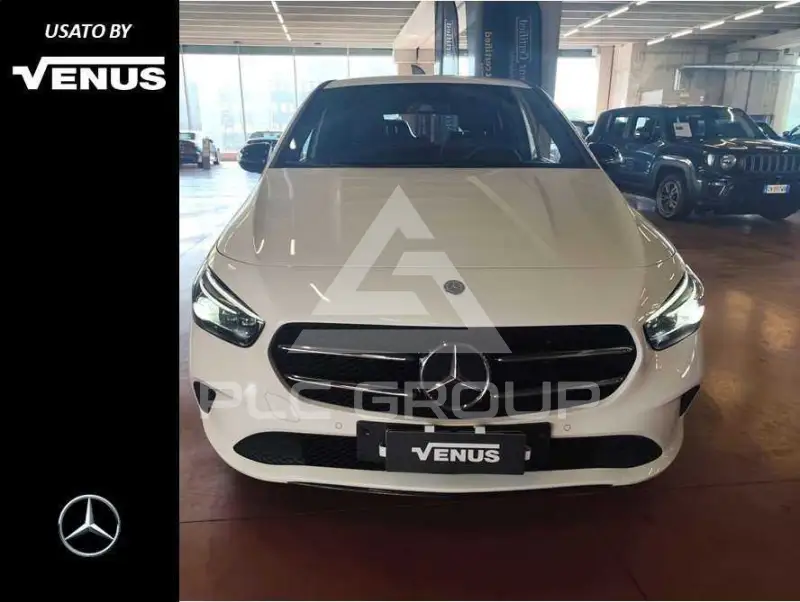2019 Mercedes Benz B 200