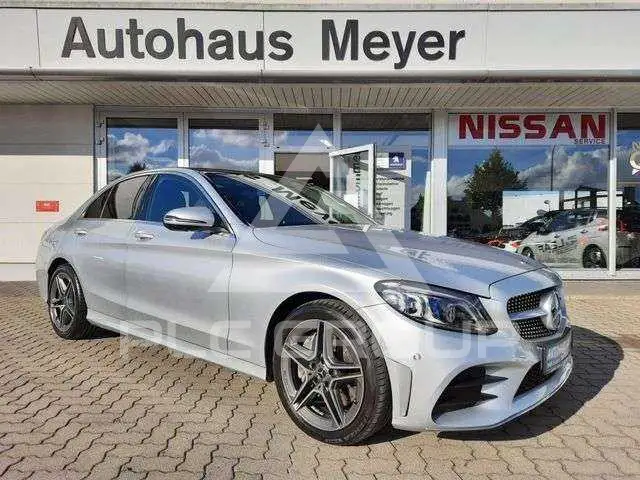 2019 Mercedes Benz C 400