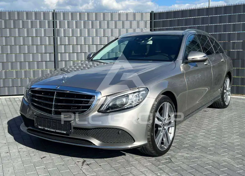 2019 Mercedes Benz C 400