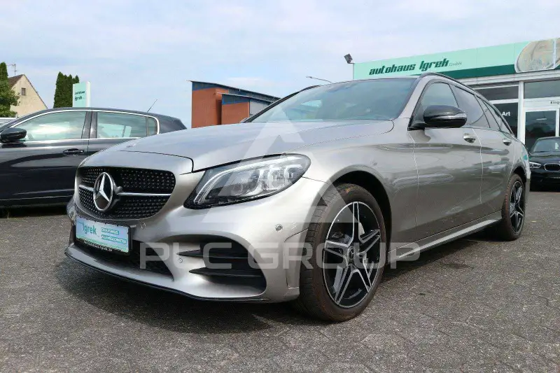 2019 Mercedes Benz C 400