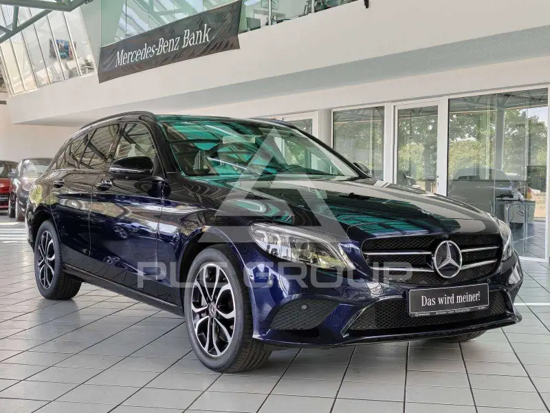 2019 Mercedes Benz C 400