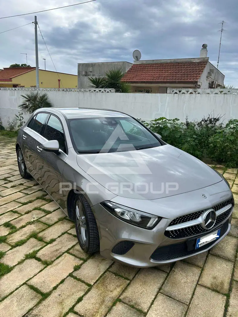 2019 Mercedes Benz A 180