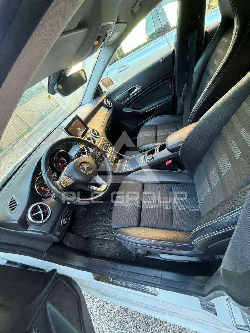 2019 Mercedes Benz CLA 200