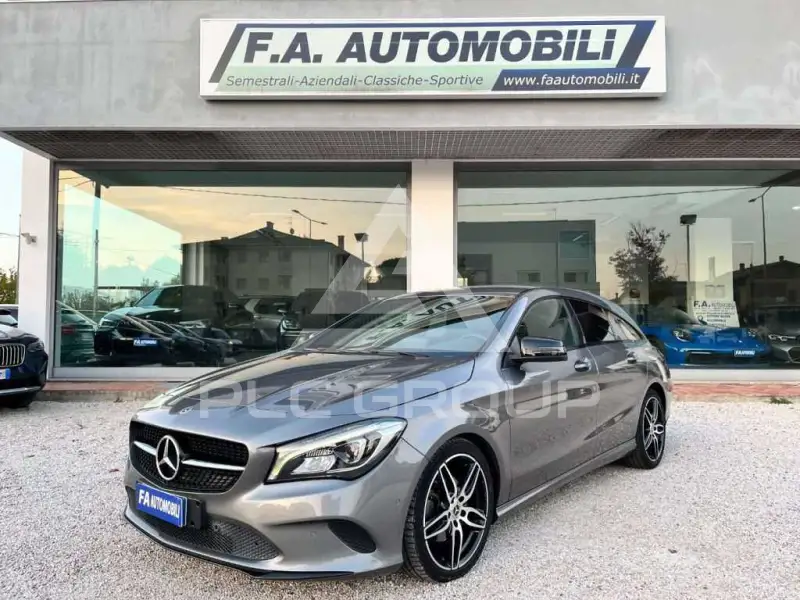 2019 Mercedes Benz CLA 200
