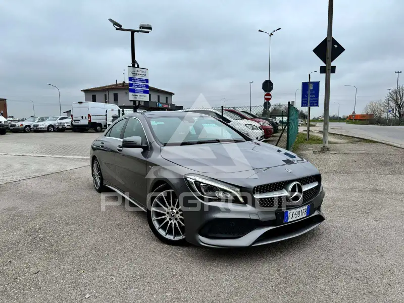 2019 Mercedes Benz CLA 220