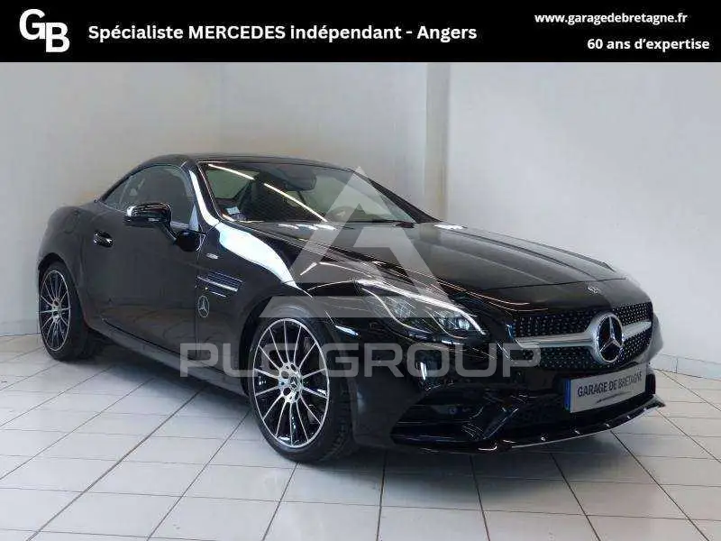 2019 Mercedes Benz SLC 200