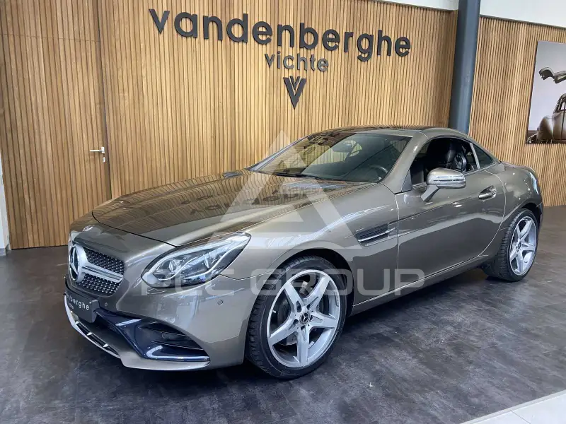 2019 Mercedes Benz SLC 200