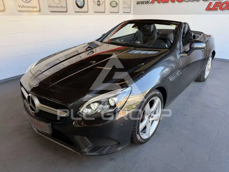 2019 Mercedes Benz SLC 200