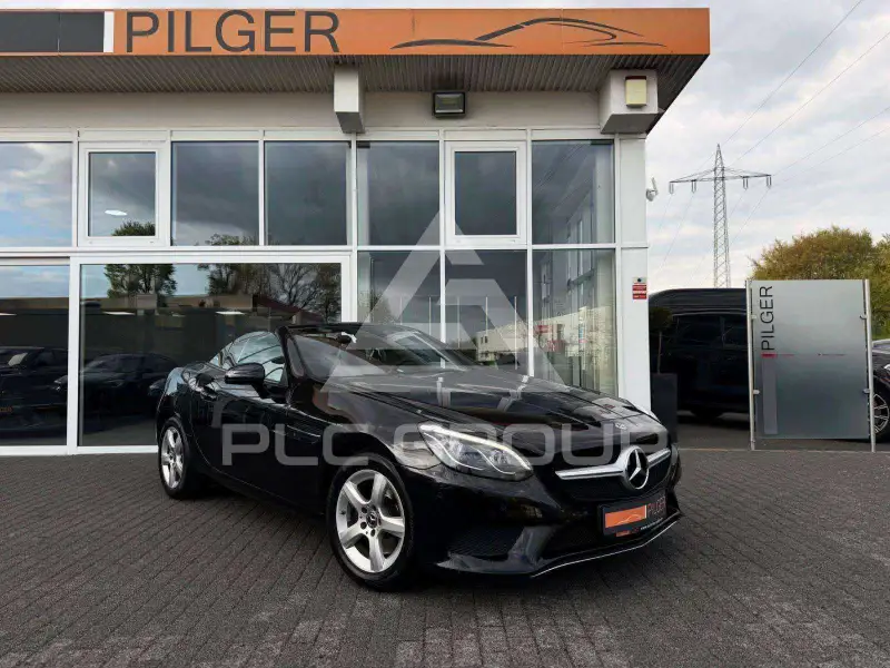 2019 Mercedes Benz SLC 200
