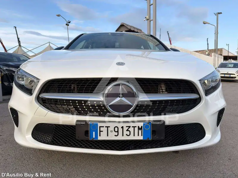 2019 Mercedes Benz A 180