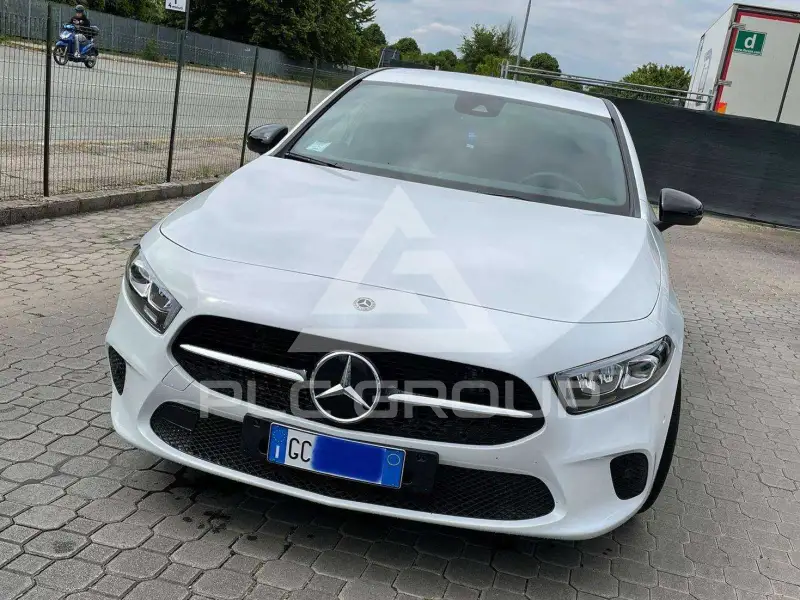 2019 Mercedes Benz A 180