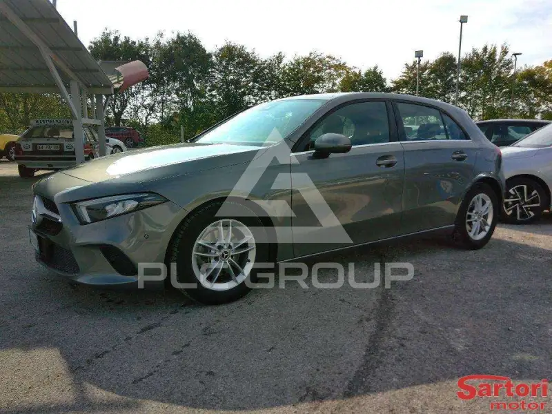2019 Mercedes Benz A 180